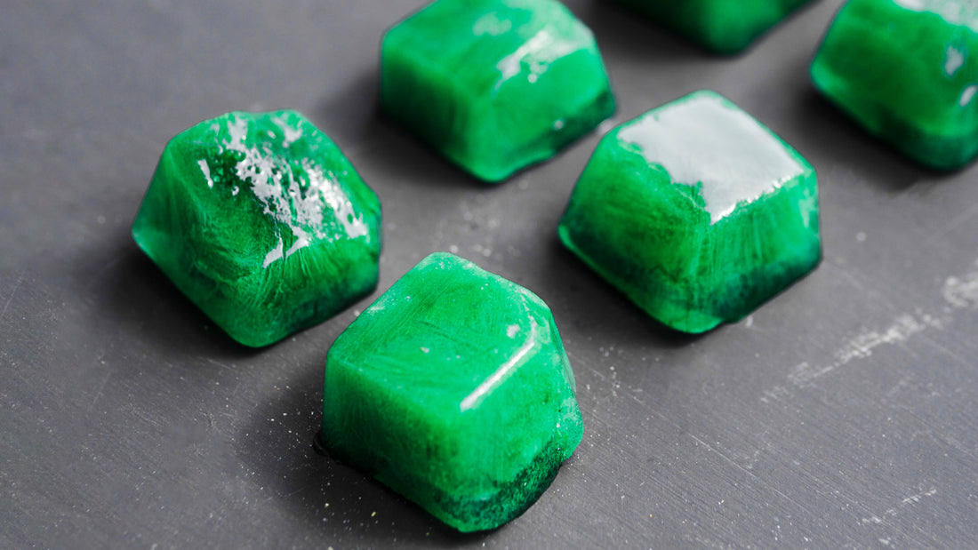 Green Aventurine: Meaning, Benefits, and Healing Properties