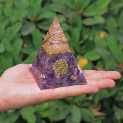 Amethyst Orgonite Orgone Energy Pyramid - Healing Crystal Pyramid For Meditation